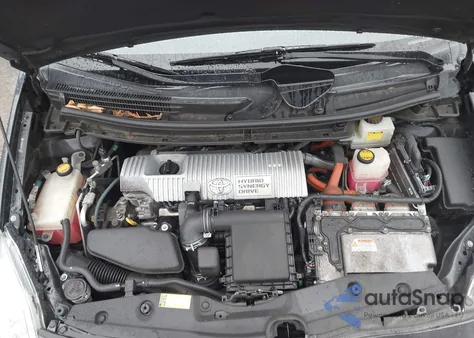 2010 Toyota Prius Iii z USA, uszkodzony, nr VIN JTDKN3DU6A0121593